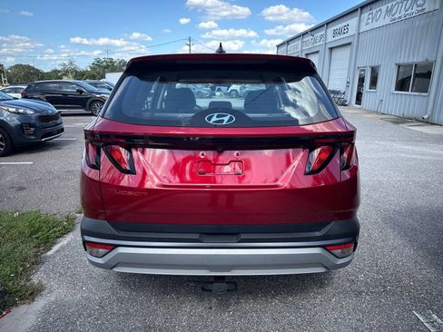 Used 2026 Hyundai Tucson SE FWD image 9