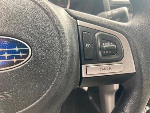 Used 2018 Subaru Forester 2.5i Premium w/ All-Weather Package image 17