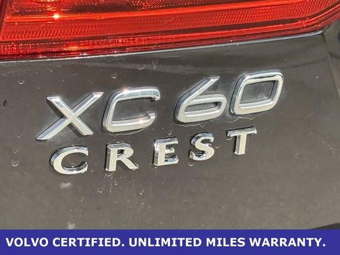 Certified 2023 Volvo XC60 B5 Plus w/ Climate Package image 9