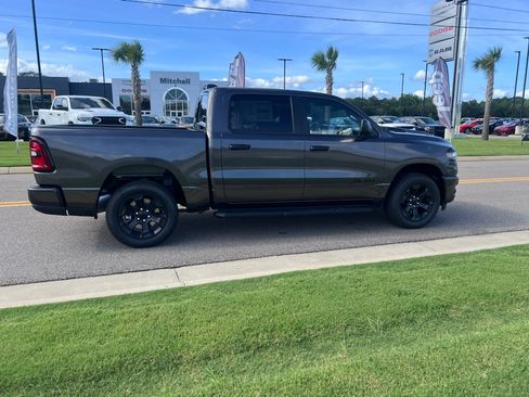 New 2026 RAM 1500 Express AWD/4WD image 2