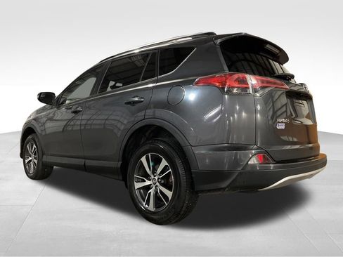 Used 2016 Toyota RAV4 XLE image 11