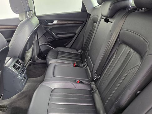 Certified 2024 Audi Q5 2.0T Premium AWD/4WD image 40