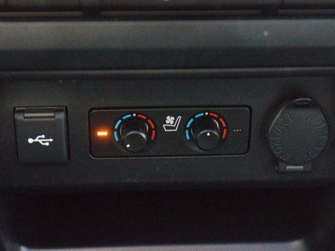 Used 2024 Toyota 4Runner Limited AWD/4WD image 27