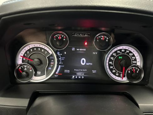 Used 2017 RAM 1500 Laramie w/ Convenience Group AWD/4WD image 23
