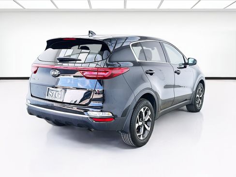 Used 2022 Kia Sportage LX FWD image 4