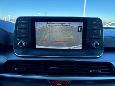 Used 2020 Kia Telluride S w/ S 8 Passenger Seating Package image 17