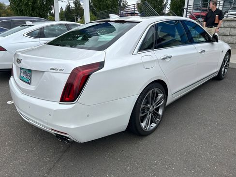 Used 2018 Cadillac CT6 Platinum AWD/4WD image 4
