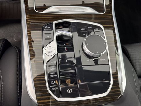 Certified 2025 BMW X5 xDrive40i w/ Climate Comfort Package image 19