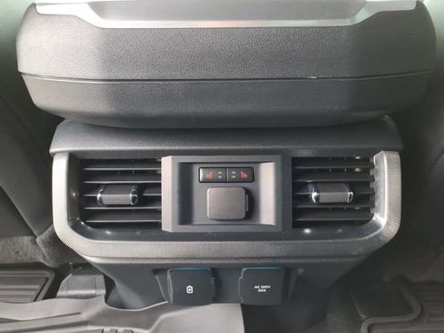 Used 2024 Ford F150 Platinum w/ Equipment Group 702A High image 10