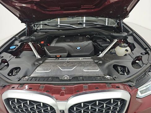 Certified 2025 BMW X4 xDrive30i image 15