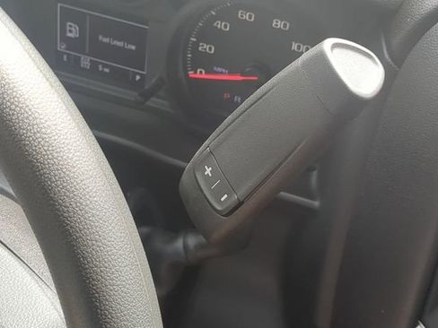 New 2025 Chevrolet Silverado 1500 Custom image 32