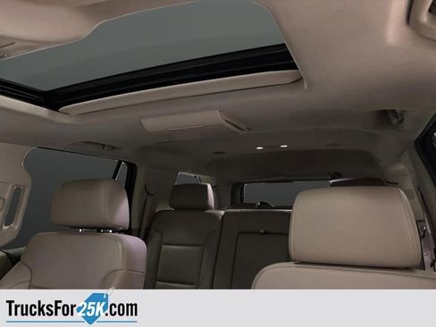 Used 2015 Chevrolet Tahoe LT image 8