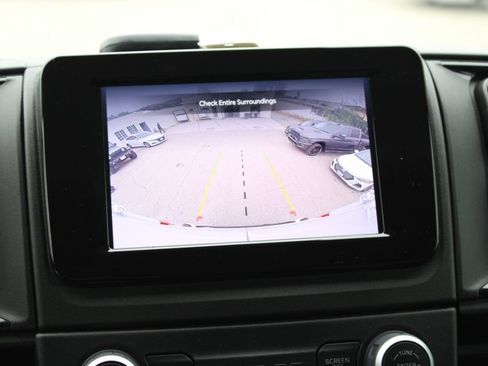 Used 2025 RAM ProMaster 2500 w/ Convenience Group FWD image 17