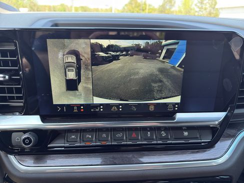 New 2026 Chevrolet Silverado 1500 LTZ w/ LTZ Premium Package AWD/4WD image 27