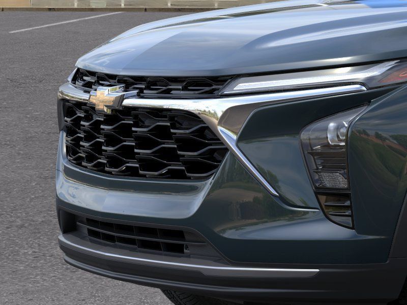 New 2026 Chevrolet Trax LT w/ Sunroof Package FWD image 13