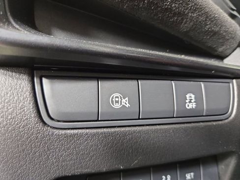 Used 2024 MAZDA MAZDA3 s image 27