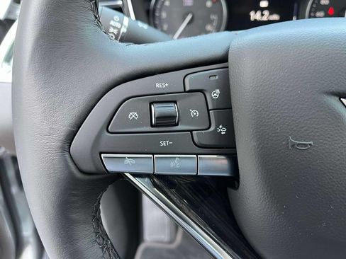 Certified 2025 Cadillac XT6 Premium Luxury w/ Technology Package AWD/4WD image 32