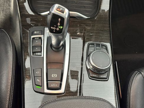 Used 2017 BMW X3 sDrive28i image 15