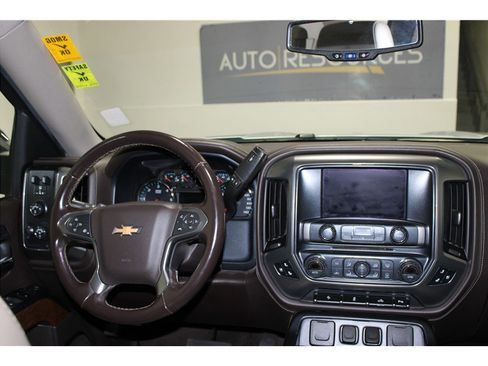 Used 2018 Chevrolet Silverado 1500 LTZ w/ Sport Package image 15