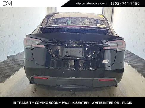 Used 2025 Tesla Model X Plaid AWD/4WD image 5