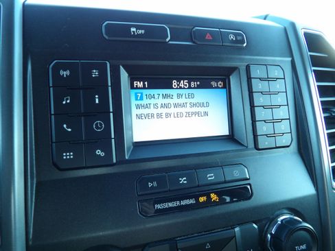 Used 2018 Ford F150 XLT image 20