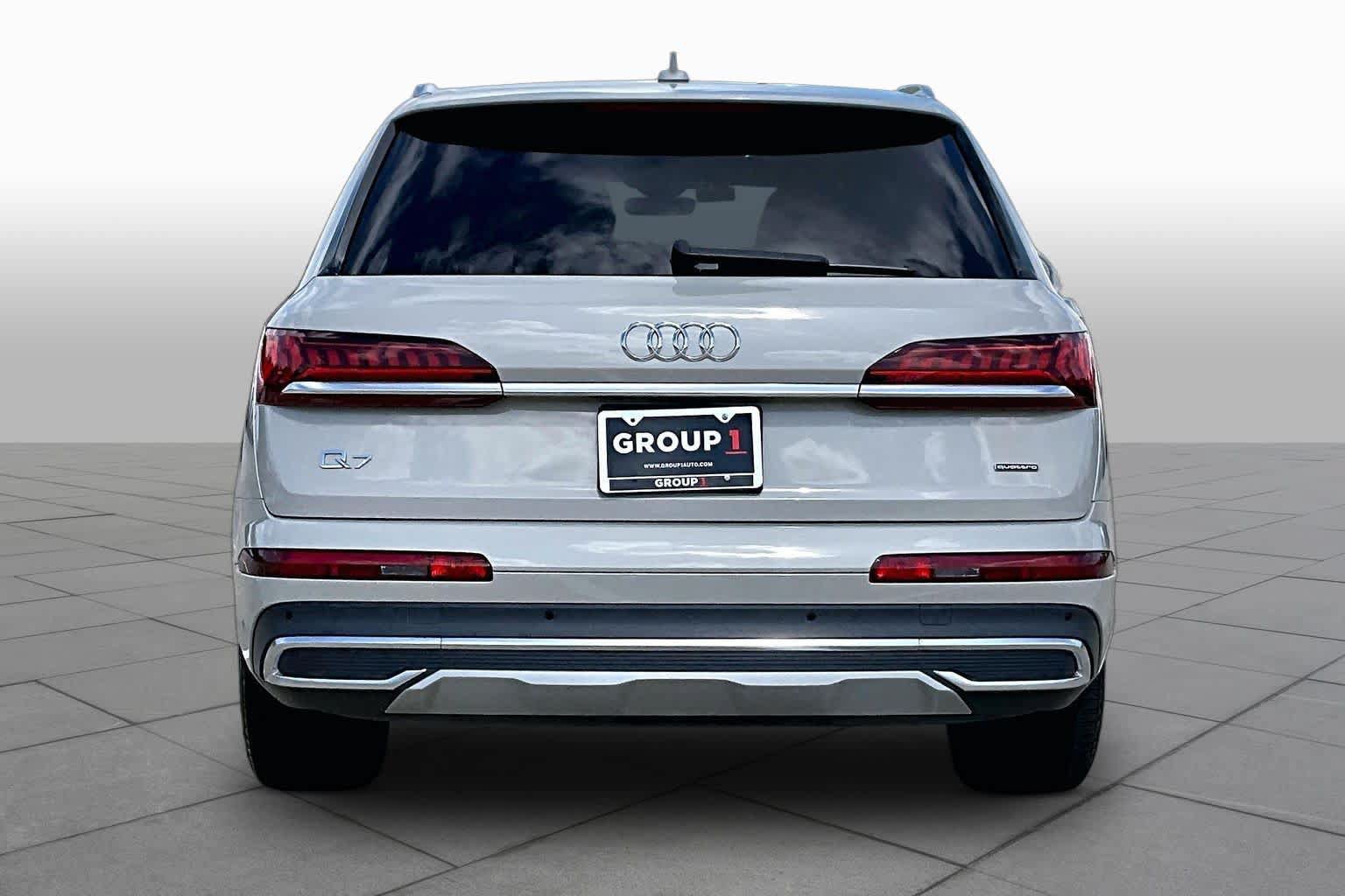 Used 2022 Audi Q7 3.0T Prestige AWD/4WD image 5
