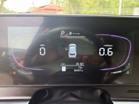 Certified 2025 Kia Sportage EX w/ Premium Package FWD image 15