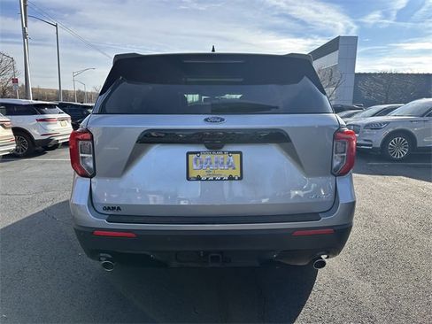 Certified 2023 Ford Explorer ST-Line w/ Class IV Trailer Tow Package image 6