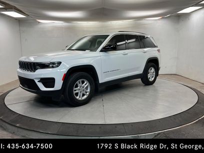 Used 2023 Jeep Grand Cherokee Laredo w/ Luxury Tech Group I