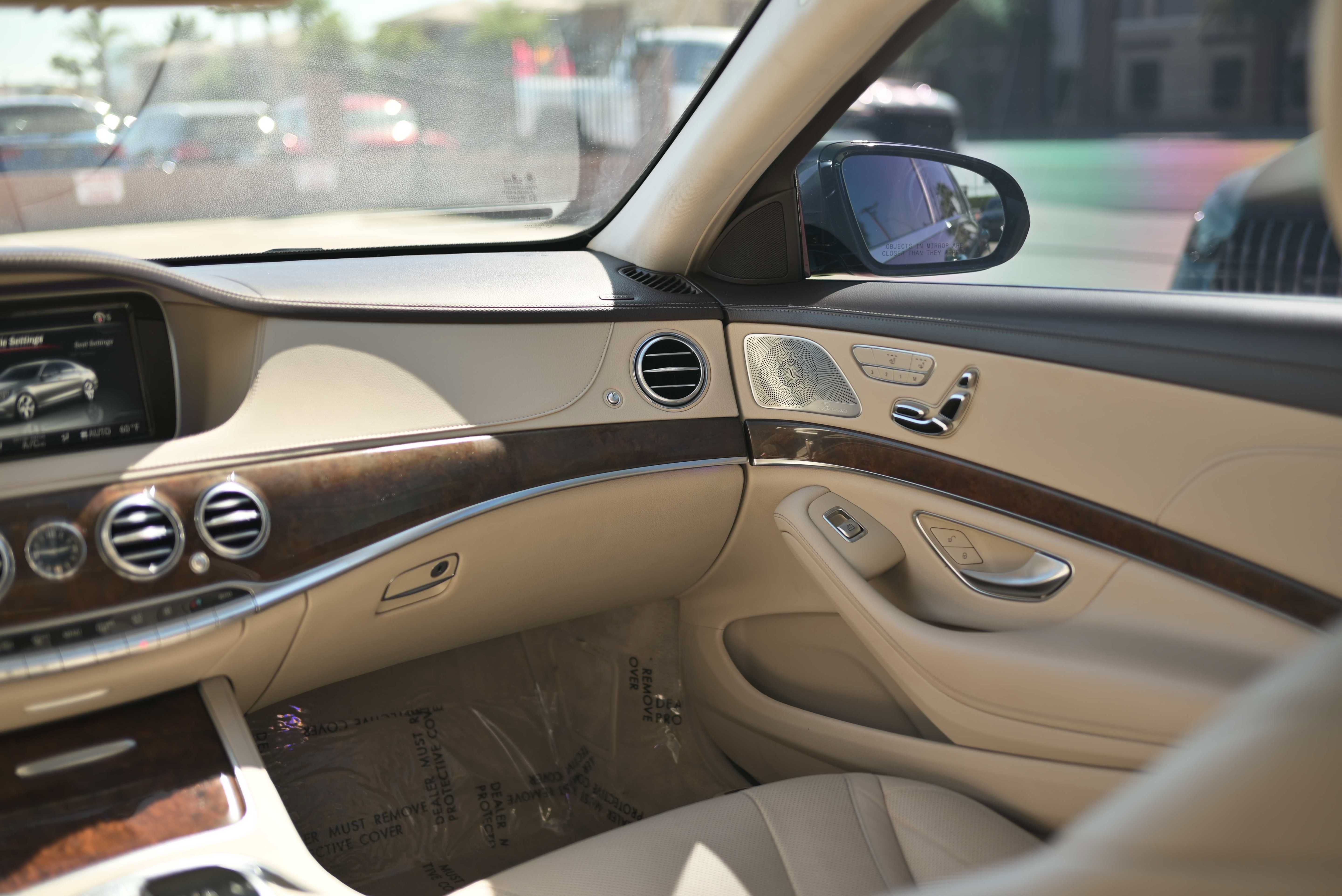 Used 2015 Mercedes-Benz S 550 4MATIC Sedan image 10