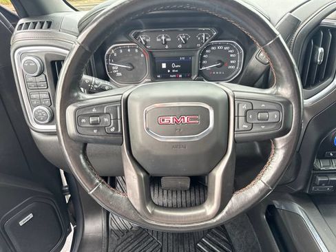 Used 2020 GMC Sierra 1500 AT4 w/ AT4 Premium Package AWD/4WD image 15