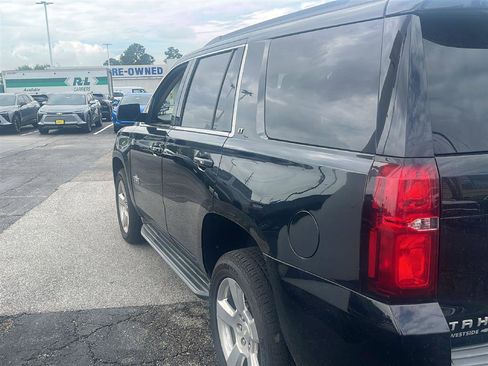 Used 2016 Chevrolet Tahoe LT w/ Texas Edition Package RWD image 4