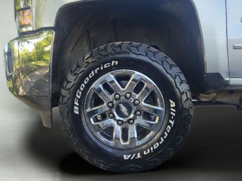 Used 2019 Chevrolet Silverado 3500 LTZ w/ Duramax Plus Package AWD/4WD image 11