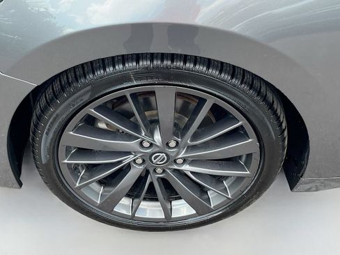 Used 2023 Nissan Maxima Platinum w/ Sport Mat Group FWD image 32