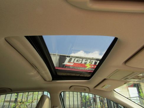 Used 2015 Honda Accord EX-L image 8