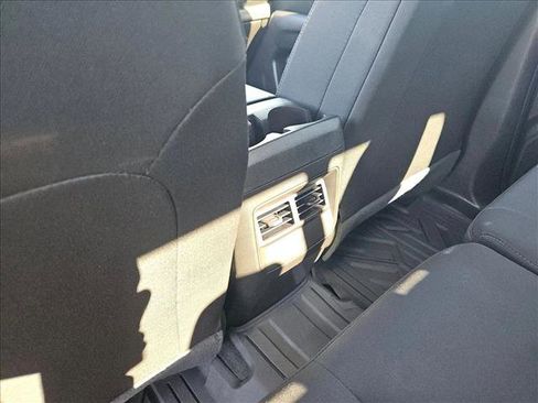 Used 2023 Chevrolet Colorado Trail Boss w/ Advanced Trailering Package image 18