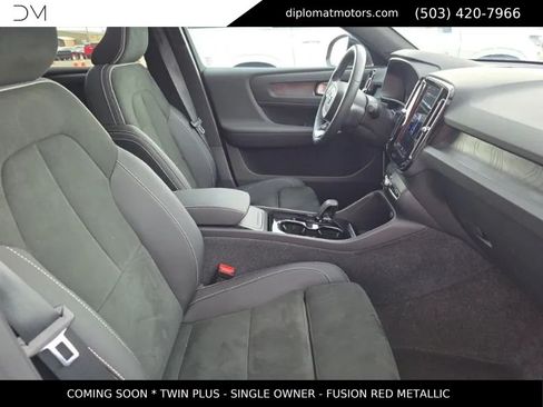 Used 2023 Volvo C40 P8 Recharge Plus w/ Climate Package AWD/4WD image 10