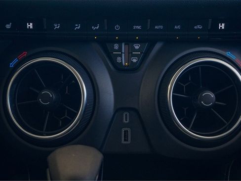 Used 2024 Chevrolet Blazer LT w/ Convenience Package image 25