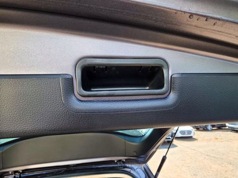 Used 2019 Honda HR-V LX image 31