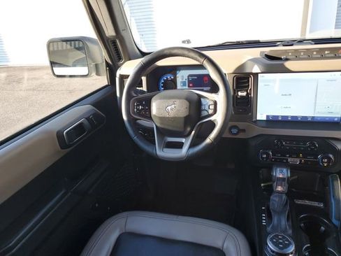 Used 2024 Ford Bronco Wildtrak AWD/4WD image 11