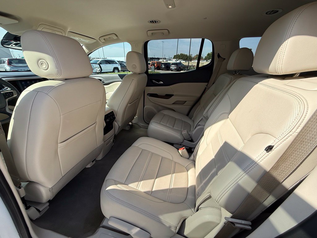 Used 2023 GMC Acadia Denali AWD/4WD image 31