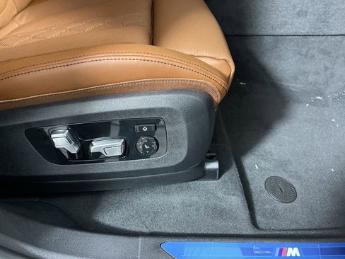 Certified 2023 BMW X6 xDrive40i w/ Executive Package image 16