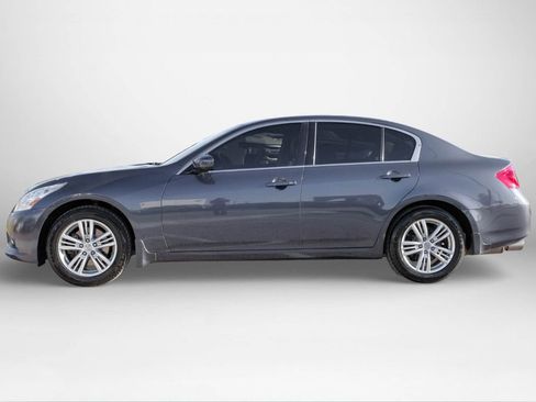 Used 2012 INFINITI G37 x w/ Premium Pkg image 9