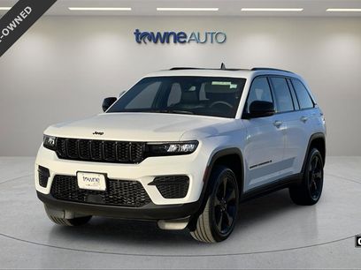 Used 2023 Jeep Grand Cherokee Altitude