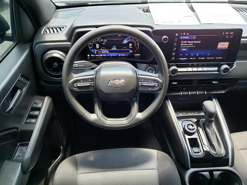 Used 2024 Chevrolet Colorado Trail Boss w/ Advanced Trailering Package AWD/4WD image 12