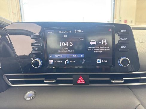 Used 2021 Hyundai Elantra SEL w/ Convenience Package FWD image 34