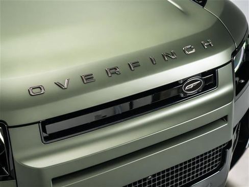 New 2026 Land Rover Defender 110 X-Dynamic SE image 11