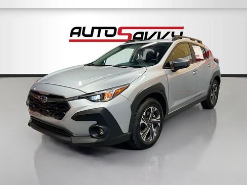 Used 2026 Subaru Crosstrek 2.0i Premium AWD/4WD image 3