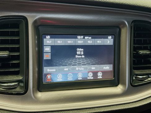 Used 2023 Dodge Challenger SXT RWD image 11