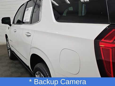 Used 2021 GMC Yukon Denali w/ Denali Premium Package AWD/4WD image 8